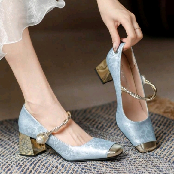 Low Heel Square Toe Embroidered High Heel Dress Shoes For Women - Picture 1 of 5